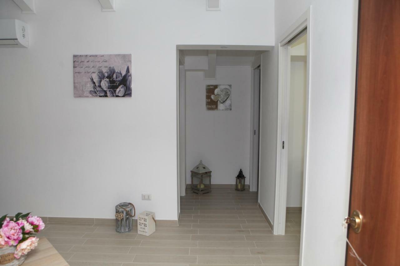 Rosy House - Hospitality Apartamento Pimonte Exterior foto
