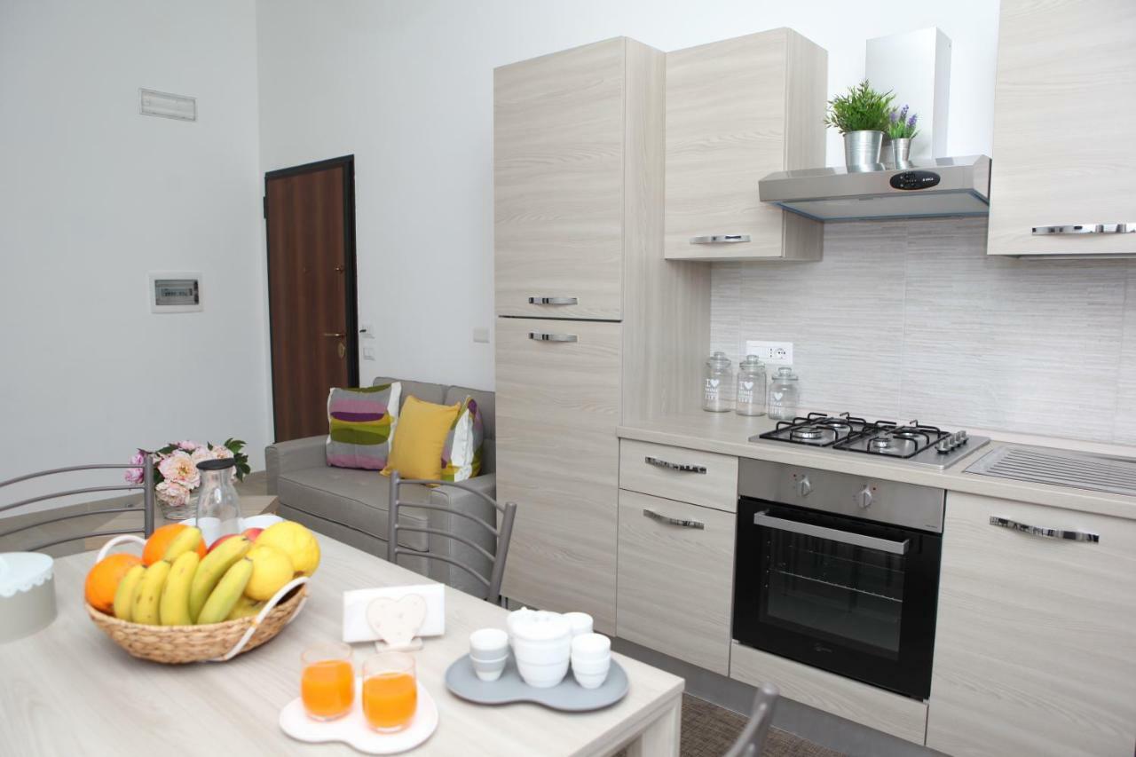 Rosy House - Hospitality Apartamento Pimonte Exterior foto